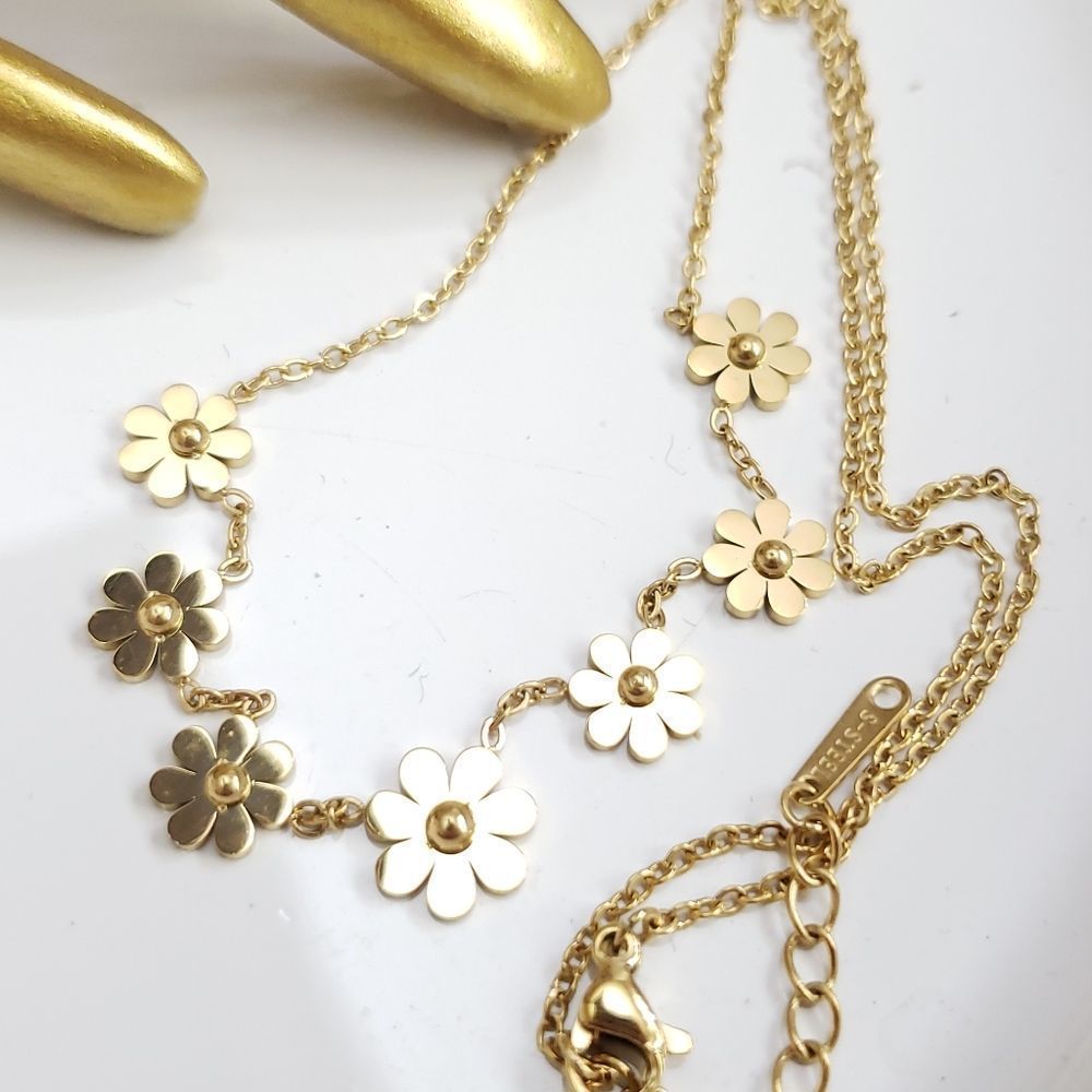 Free People Daisy Creation Necklace